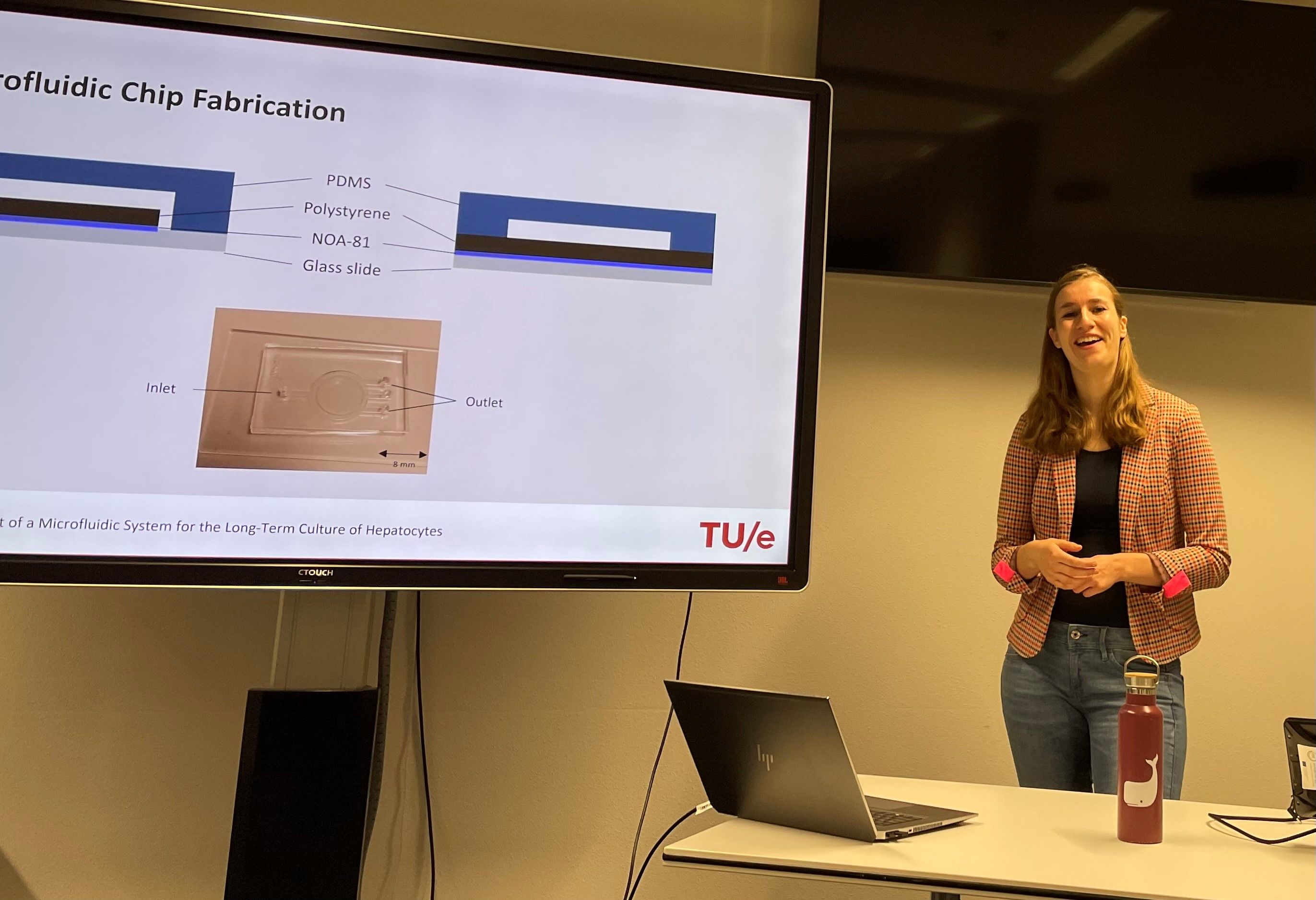 Joska Aerts defends her M.Sc. thesis successfully. She is the first M.Sc. graduate of Biosensors and Devices Lab!